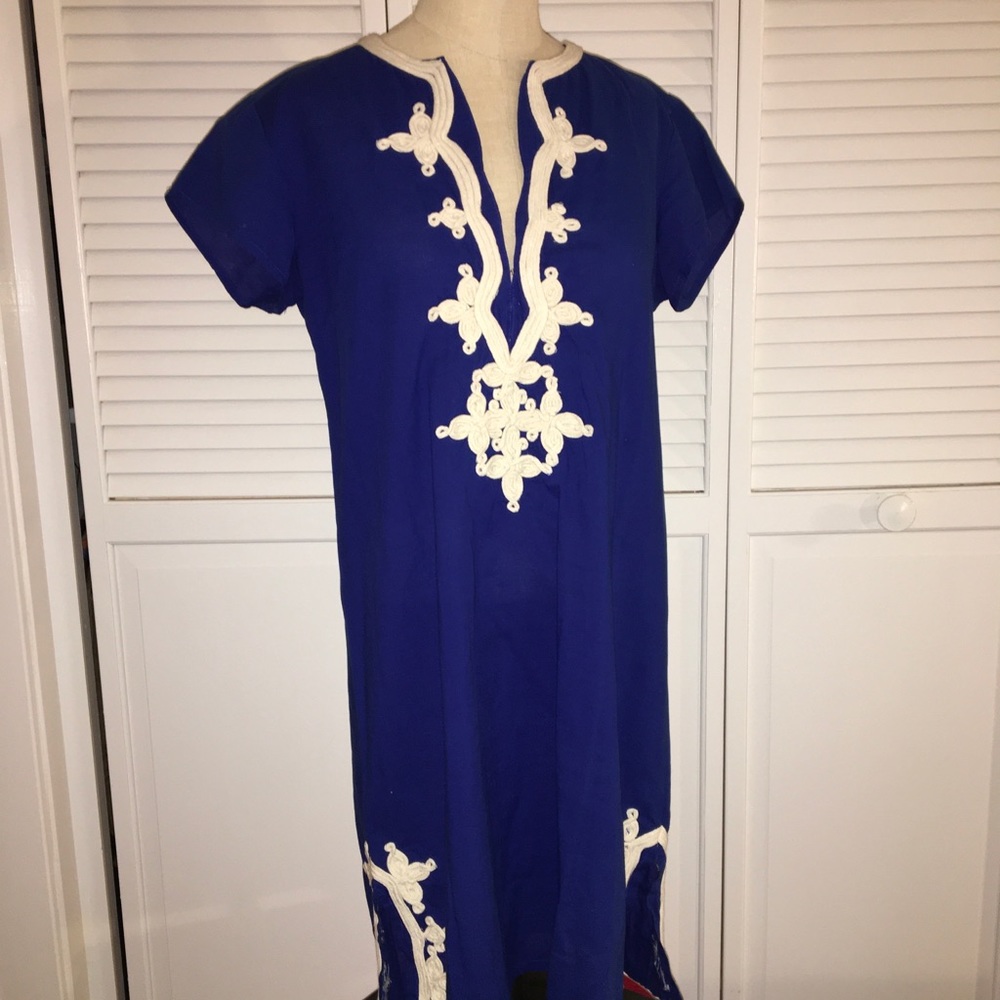 Dreamy Gellabia lightweight cotton caftan dress.